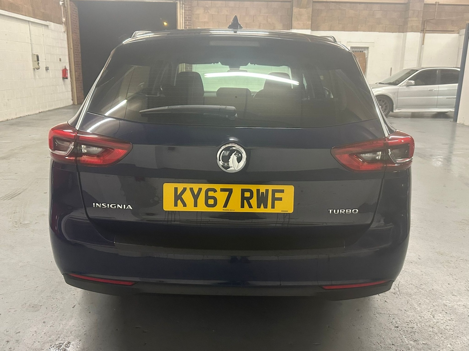 Used Vauxhall Insignia 2017 for sale - 76975164: Photo 18