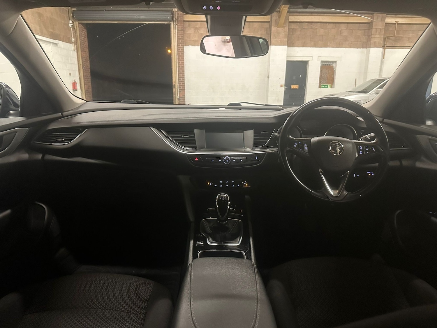 Used Vauxhall Insignia 2017 for sale - 76975164: Photo 8