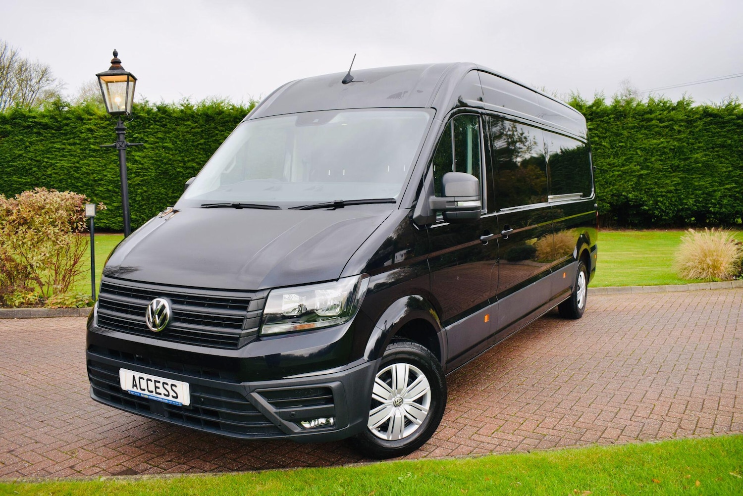 Used Volkswagen Crafter 2024 for sale - 76689324: Photo 1