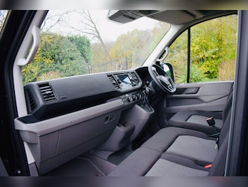 Used Volkswagen Crafter 2024 for sale - 76689324: Photo