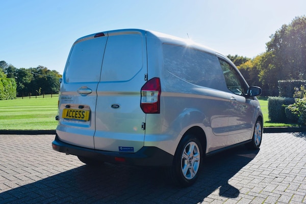 Used Ford Transit Courier 2022 for sale - 76200991: Photo 6