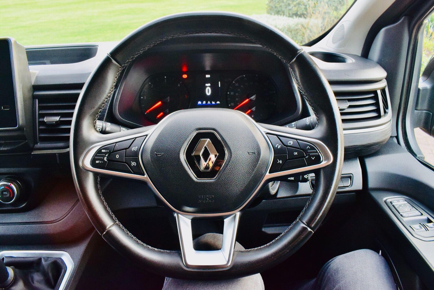 Used Renault Trafic 2023 for sale - 77969836: Photo 12