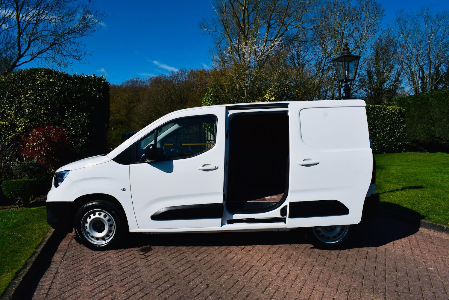 Used Vauxhall Combo 2022 for sale - 78033884: Photo 2