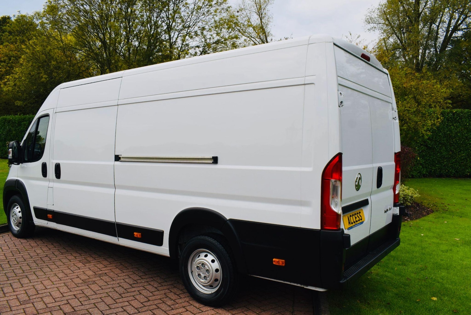 Used Vauxhall Movano 2023 for sale - 76349858: Photo 4