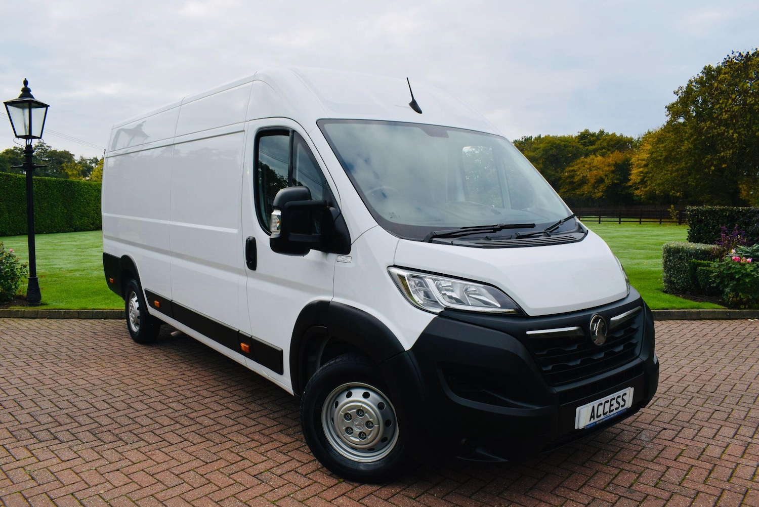 Used Vauxhall Movano 2023 for sale - 76349858: Photo 9
