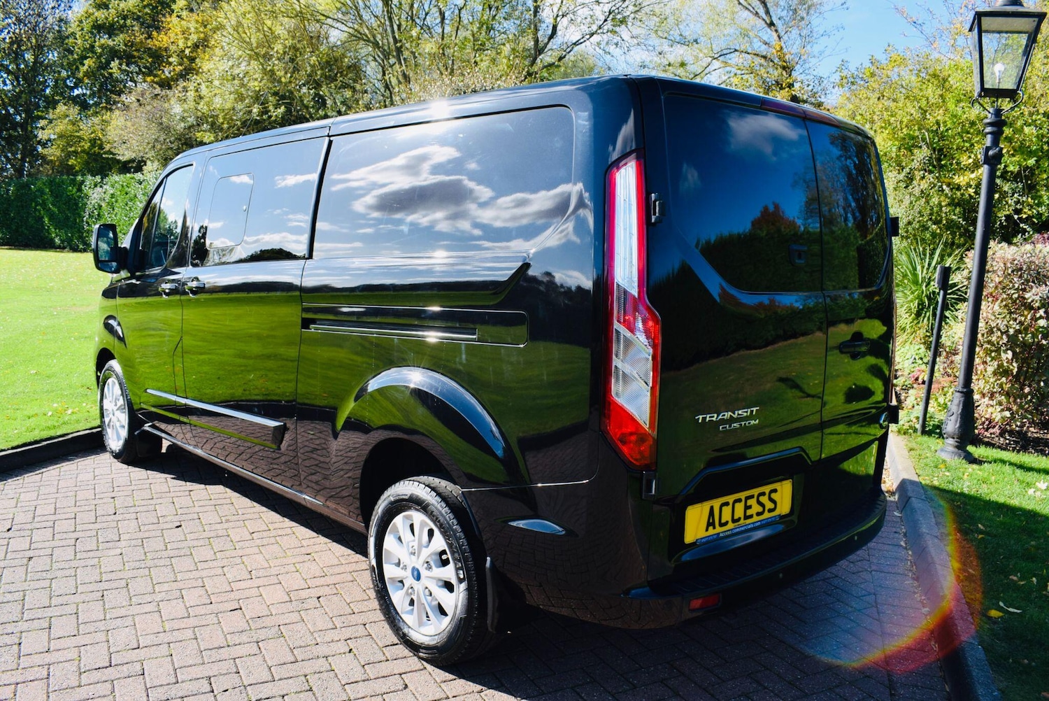 Used Ford Transit Custom 2023 for sale - 76995418: Photo 3