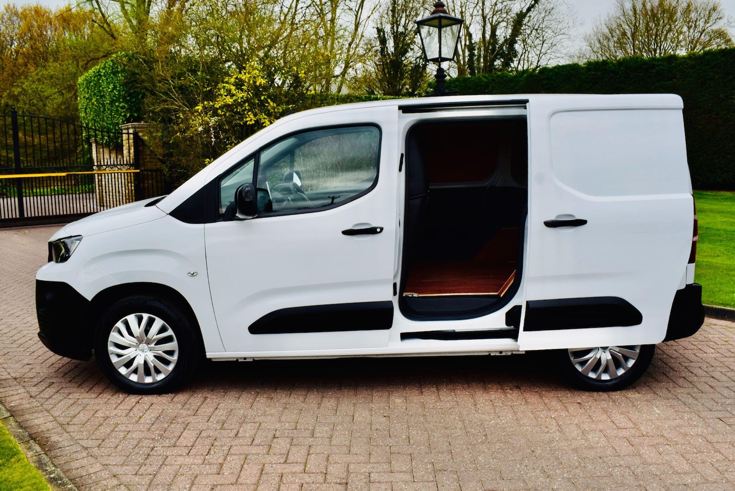 Used Peugeot Partner 2022 for sale - 78128151: Photo 3