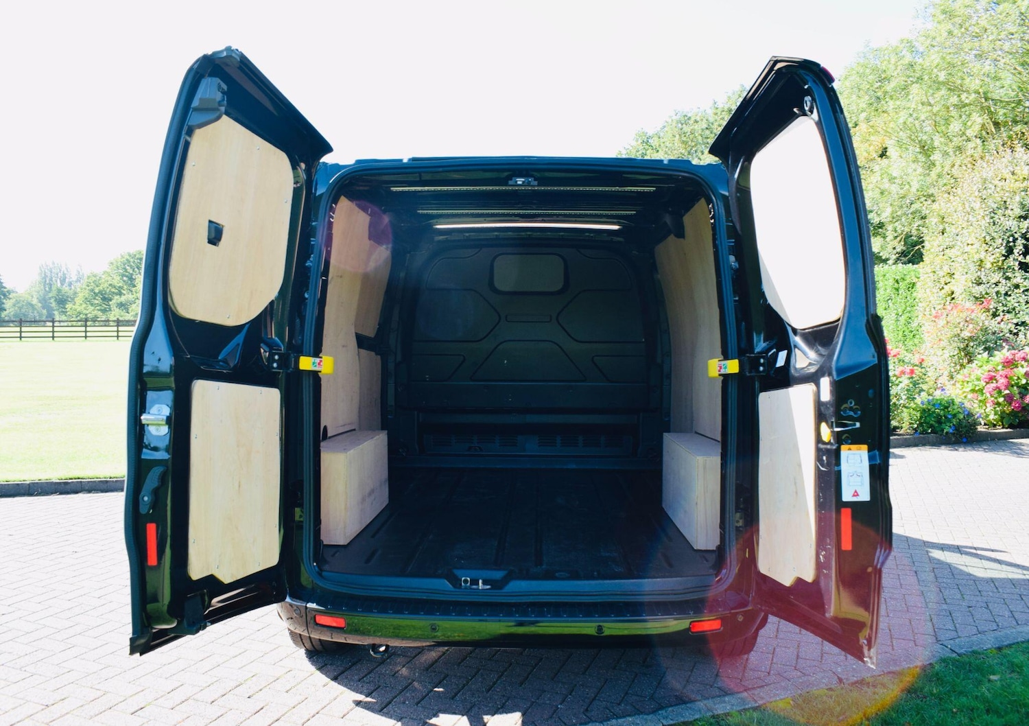 Used Ford Transit Custom 2023 for sale - 76987920: Photo 7