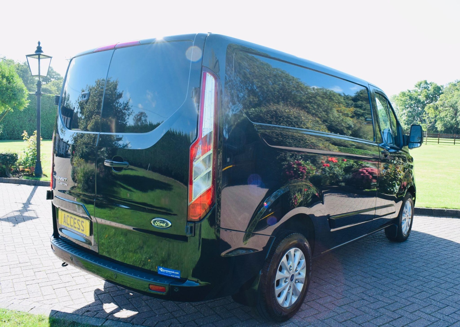 Used Ford Transit Custom 2023 for sale - 76987920: Photo 8