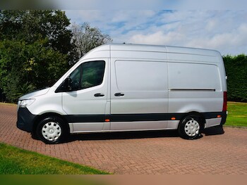 Used Mercedes-Benz Sprinter 2023 for sale - 76020387: Photo 2