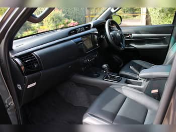 Used Toyota Hilux 2025 for sale - 79847691: Photo