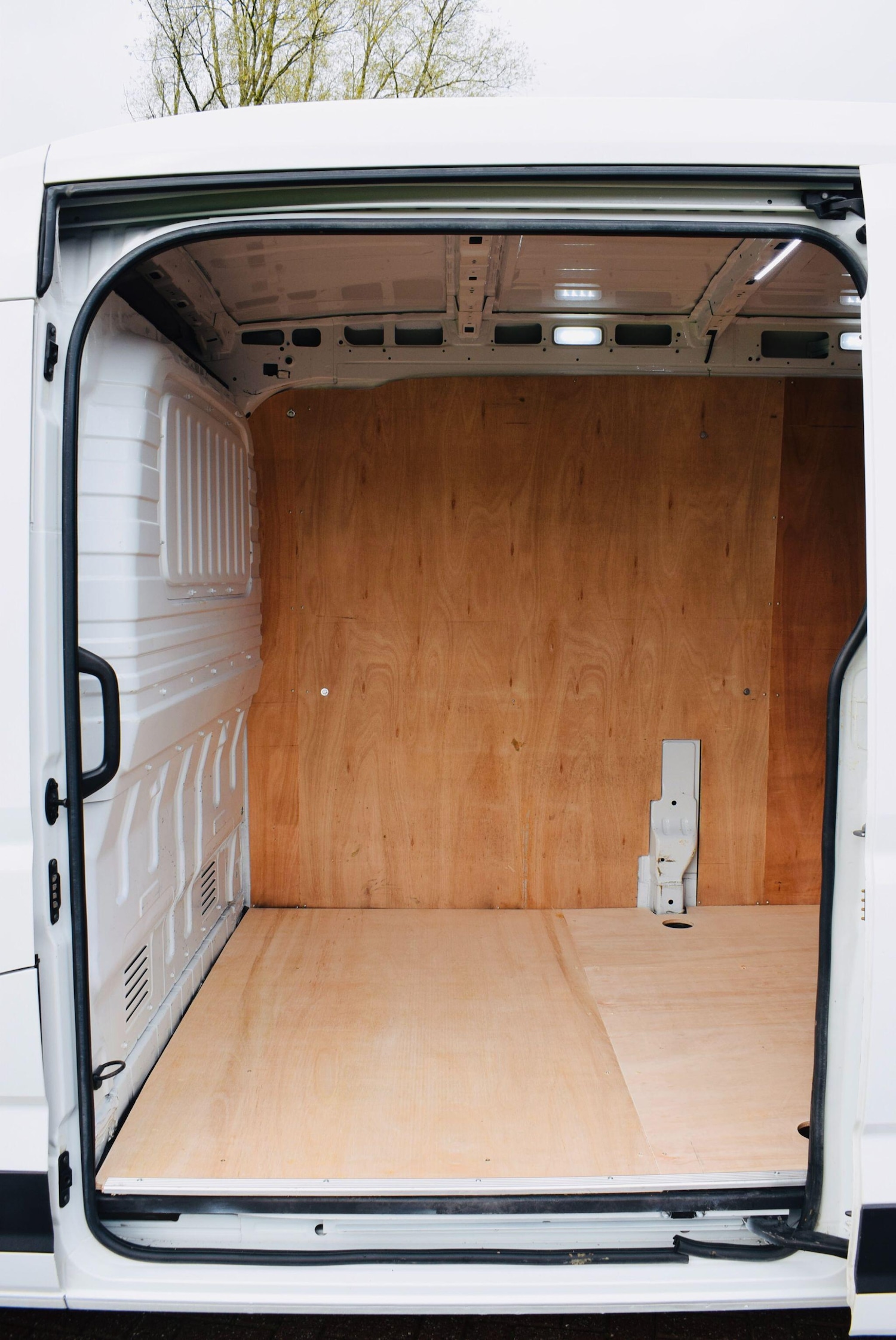 Used Maxus Deliver 9 2023 for sale - 76549786: Photo 3