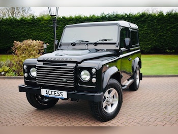 Land Rover - Defender 90