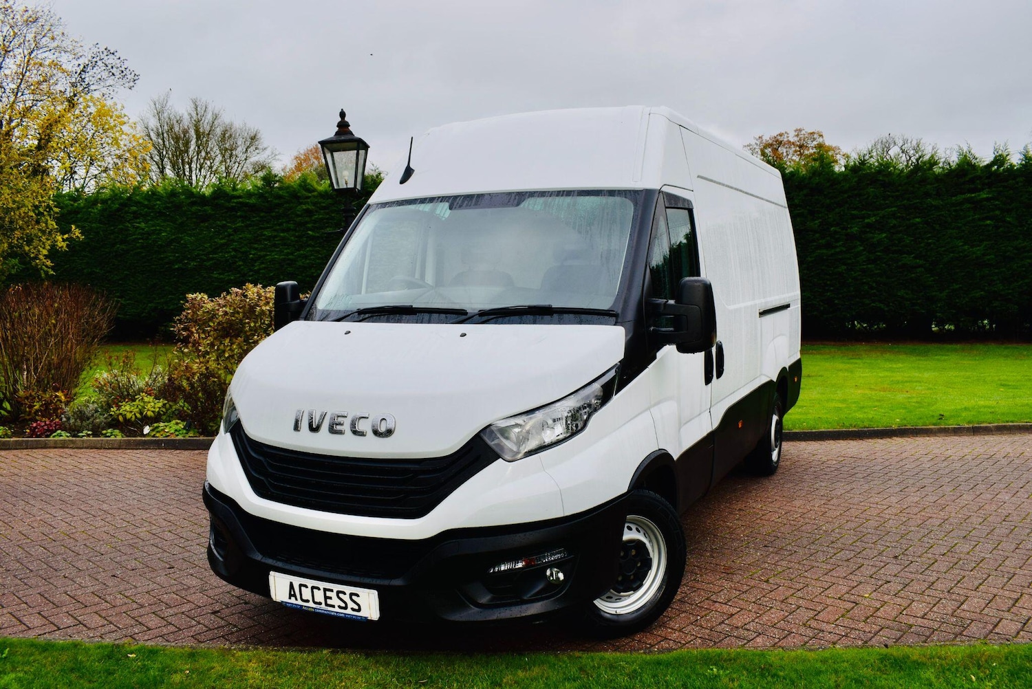 Used Iveco Daily 2023 for sale - 76550294: Photo 1