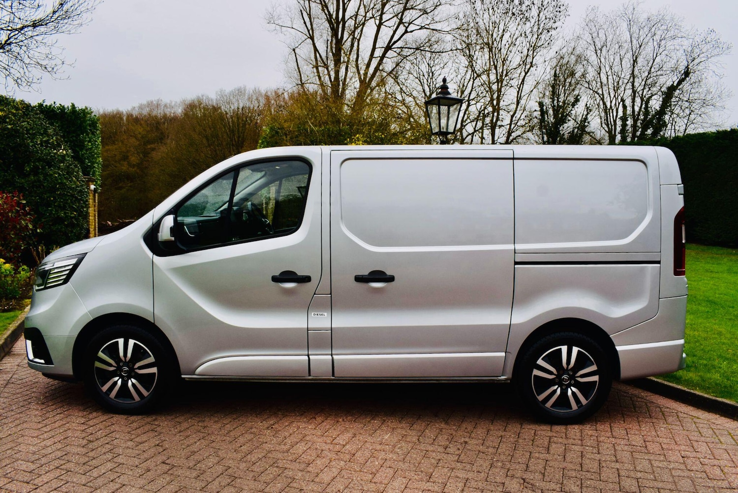 Used Renault Trafic 2022 for sale - 77924891: Photo 2