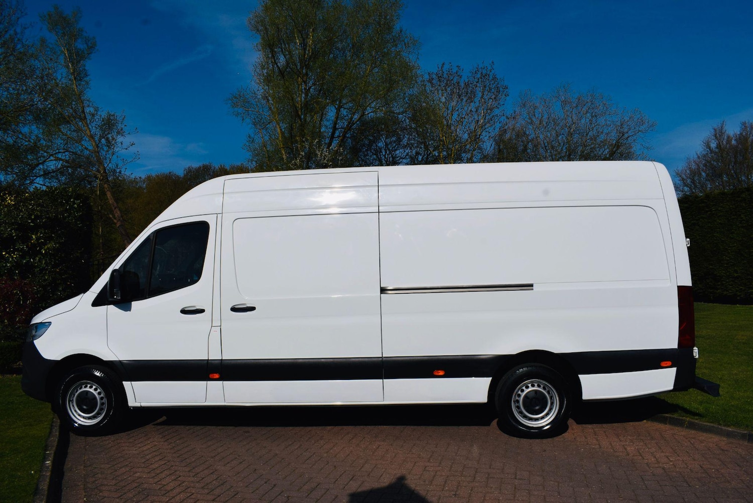 Used Mercedes-Benz Sprinter 2021 for sale - 76997380: Photo 2