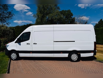 Used Mercedes-Benz Sprinter 2023 for sale - 79484357: Photo