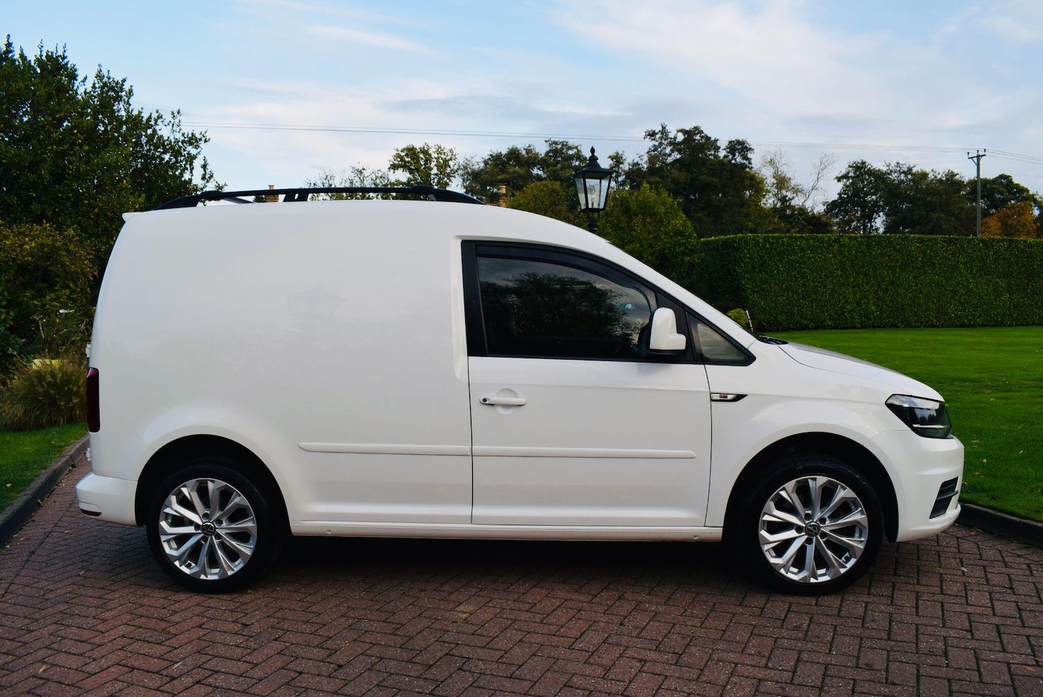 Used Volkswagen Caddy 2018 for sale - 76360294: Photo 8