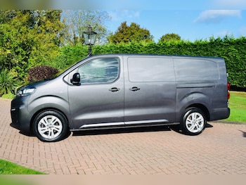 Used Vauxhall Vivaro 2022 for sale - 76995708: Photo