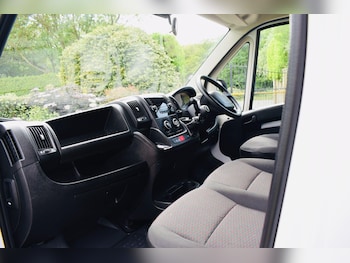 Used Peugeot Boxer 2023 for sale - 78759885: Photo