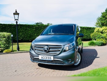 Used Mercedes-Benz Vito 2022 for sale - 79180762: Photo