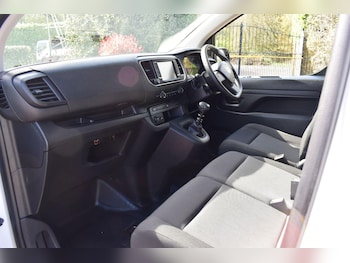 Used Vauxhall Vivaro 2023 for sale - 78072477: Photo