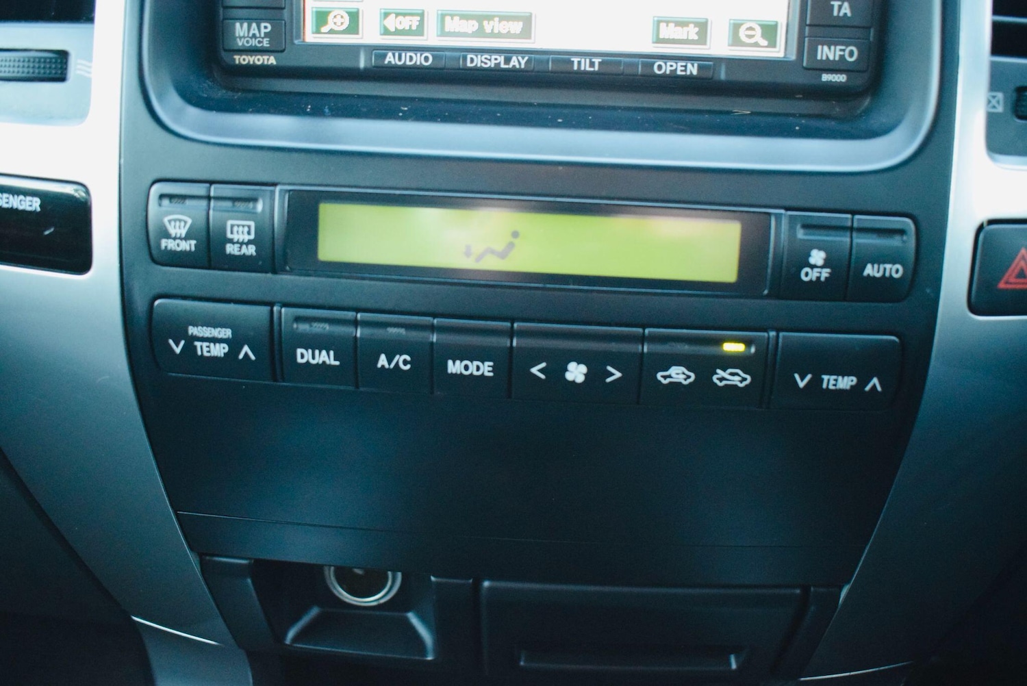 Used Toyota Land Cruiser for sale - 77808919: Photo 16