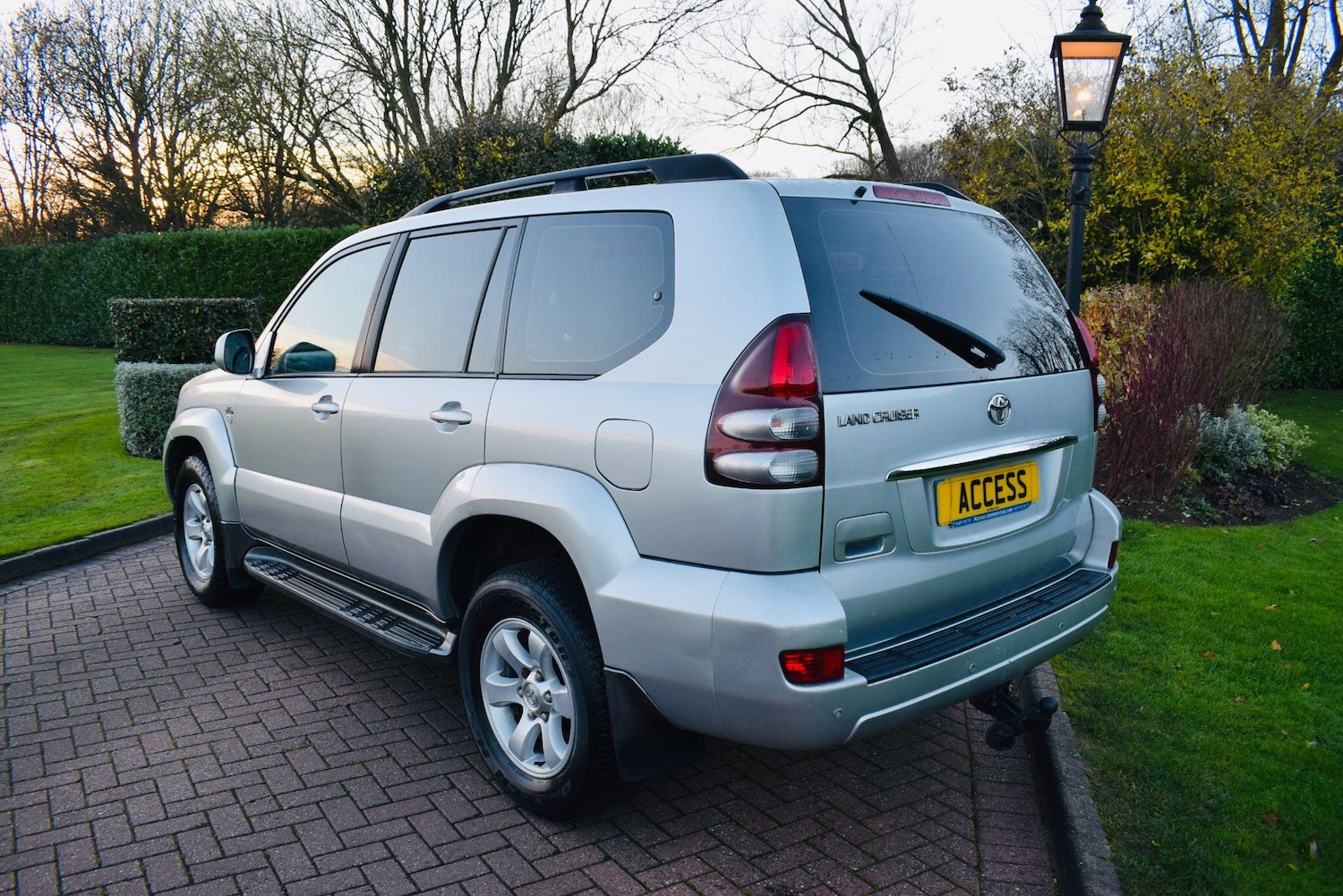 Used Toyota Land Cruiser for sale - 77808919: Photo 5