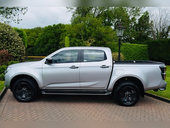 Used Isuzu D-Max 2023 for sale - 78648769: Photo
