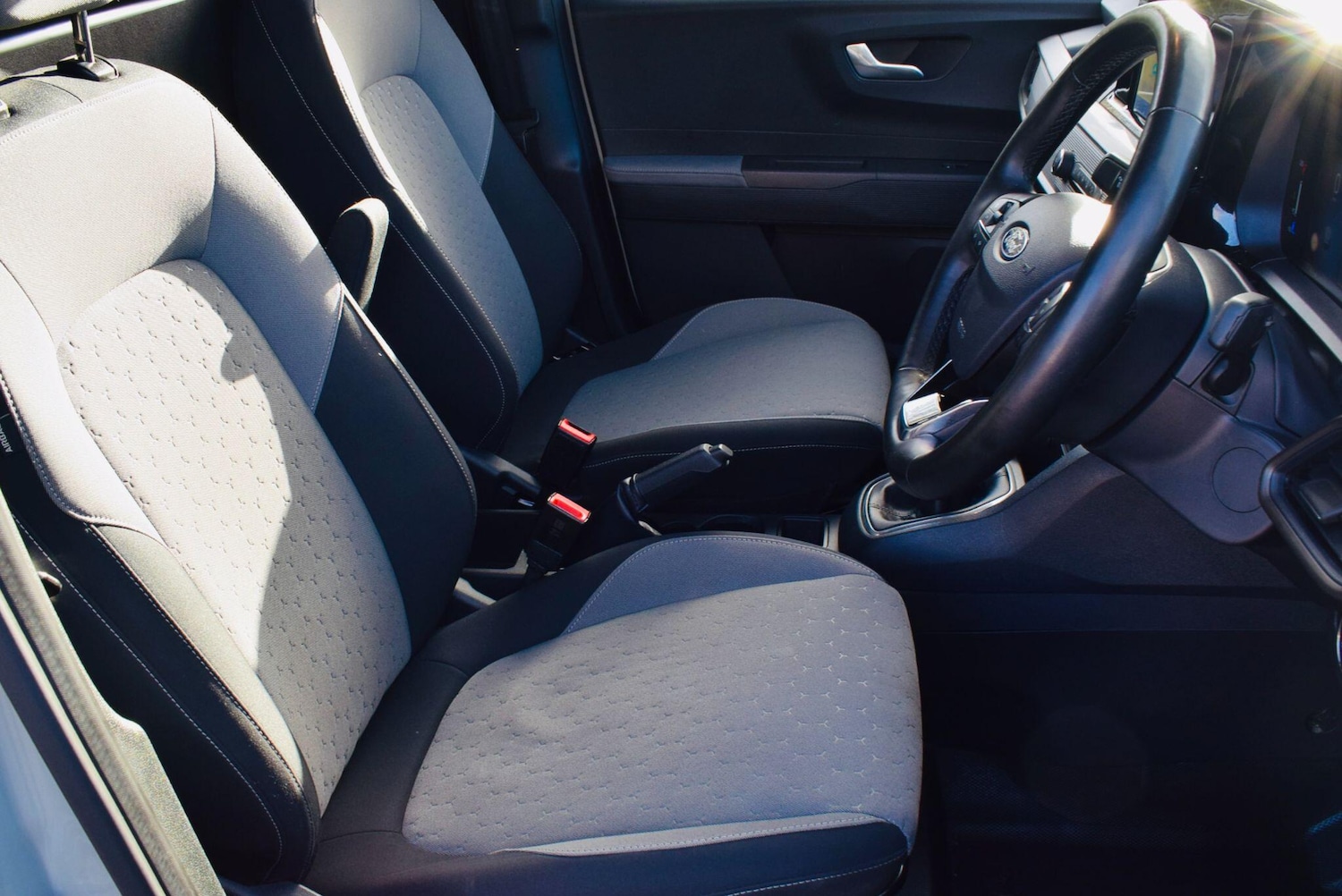 Used Ford Transit Courier 2024 for sale - 78072800: Photo 11