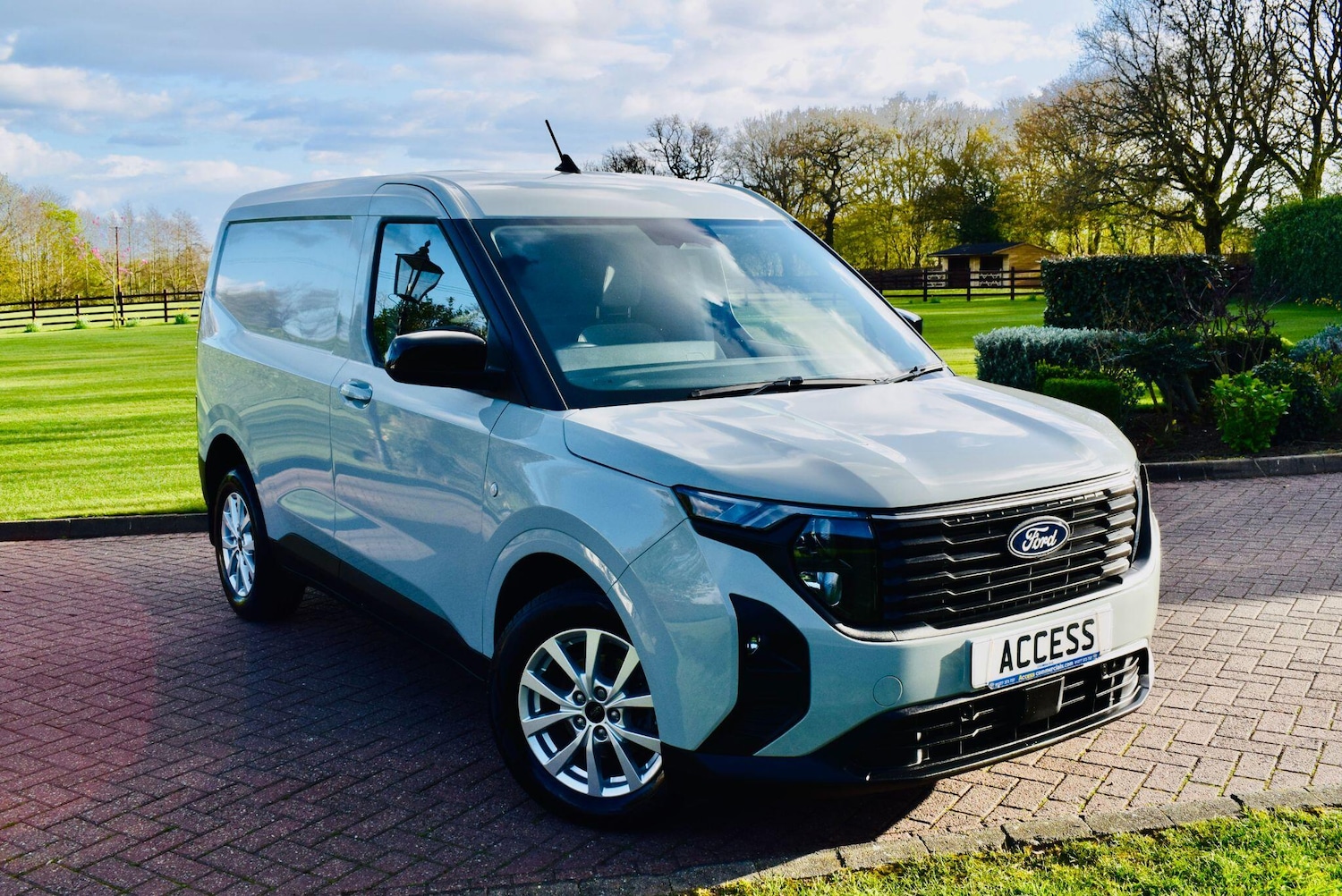 Used Ford Transit Courier 2024 for sale - 78072800: Photo 15