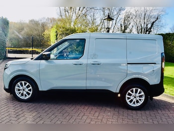 Used Ford Transit Courier 2024 for sale - 78072800: Photo