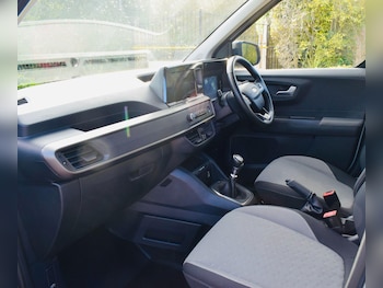 Used Ford Transit Courier 2024 for sale - 78072800: Photo