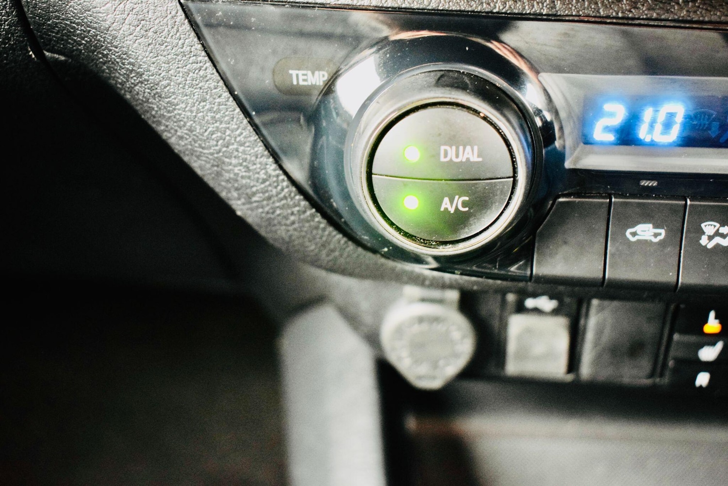 Used Toyota Hilux 2022 for sale - 76606854: Photo 16