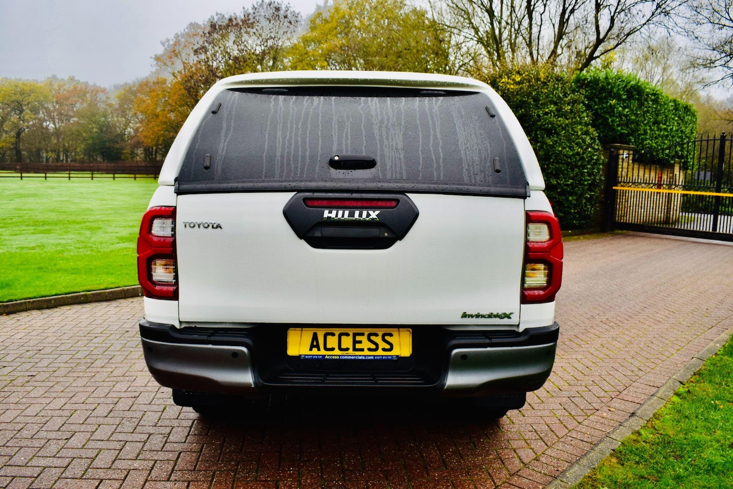 Used Toyota Hilux 2022 for sale - 76606854: Photo 4