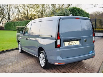 Used Volkswagen Caddy Maxi 2023 for sale - 75977923: Photo