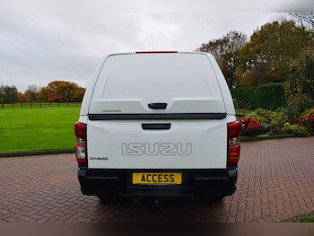 Used Isuzu D-Max 2021 for sale - 76549662: Photo