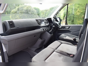Used Volkswagen Crafter 2024 for sale - 78935031: Photo