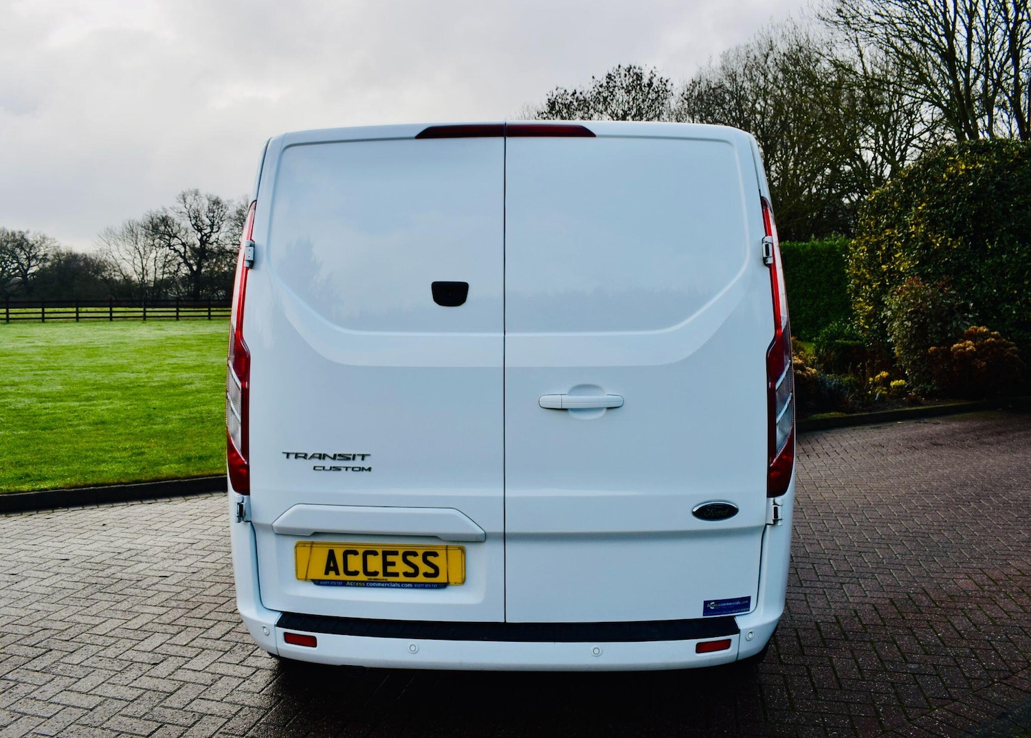 Used Ford Transit Custom 2023 for sale - 77425509: Photo 4