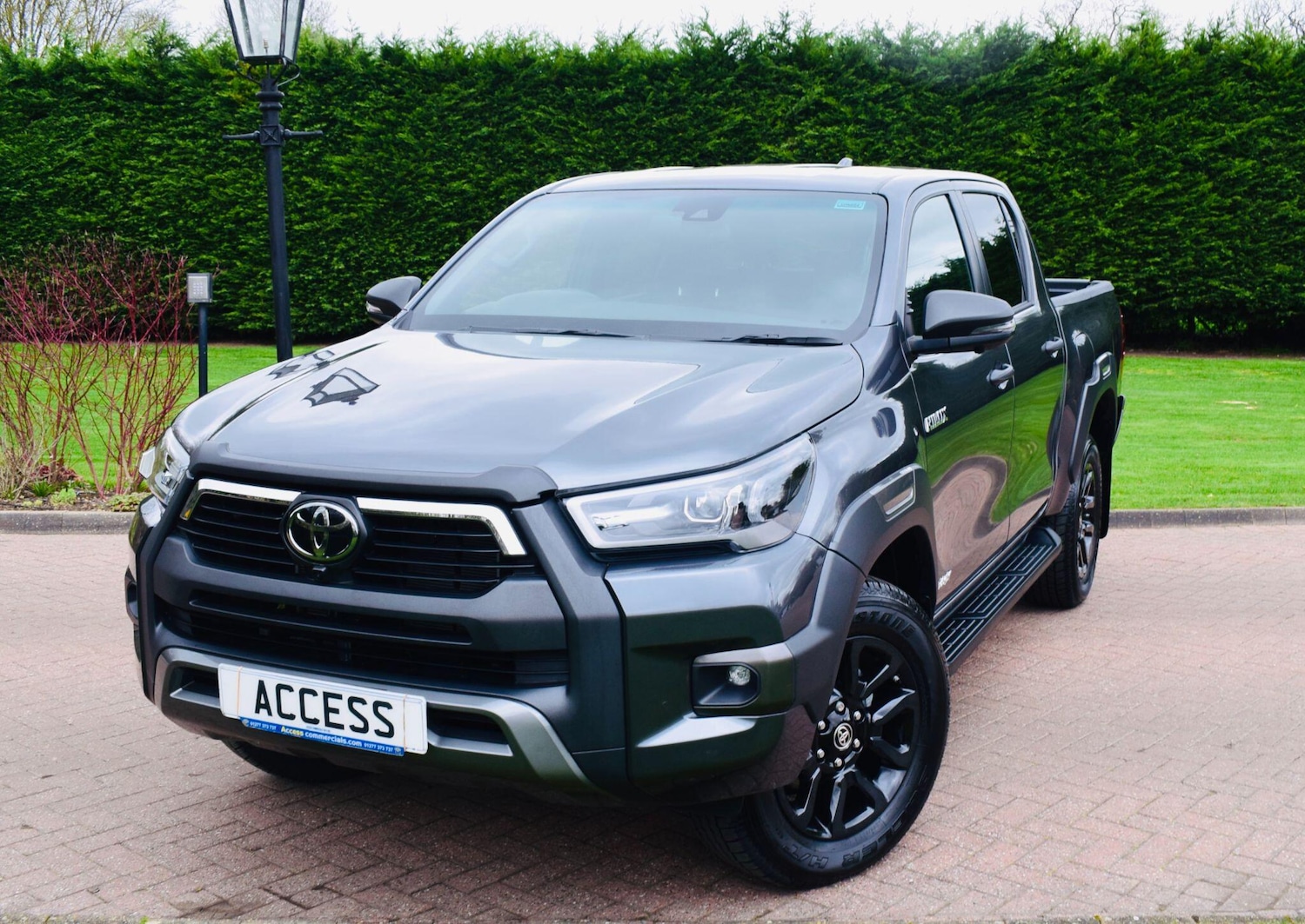 Used Toyota Hilux for sale - 77684354: Photo 1