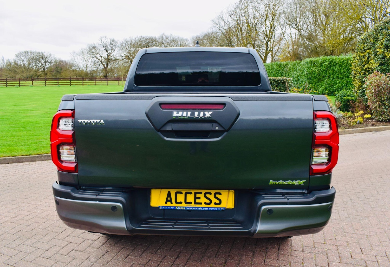 Used Toyota Hilux for sale - 77684354: Photo 7