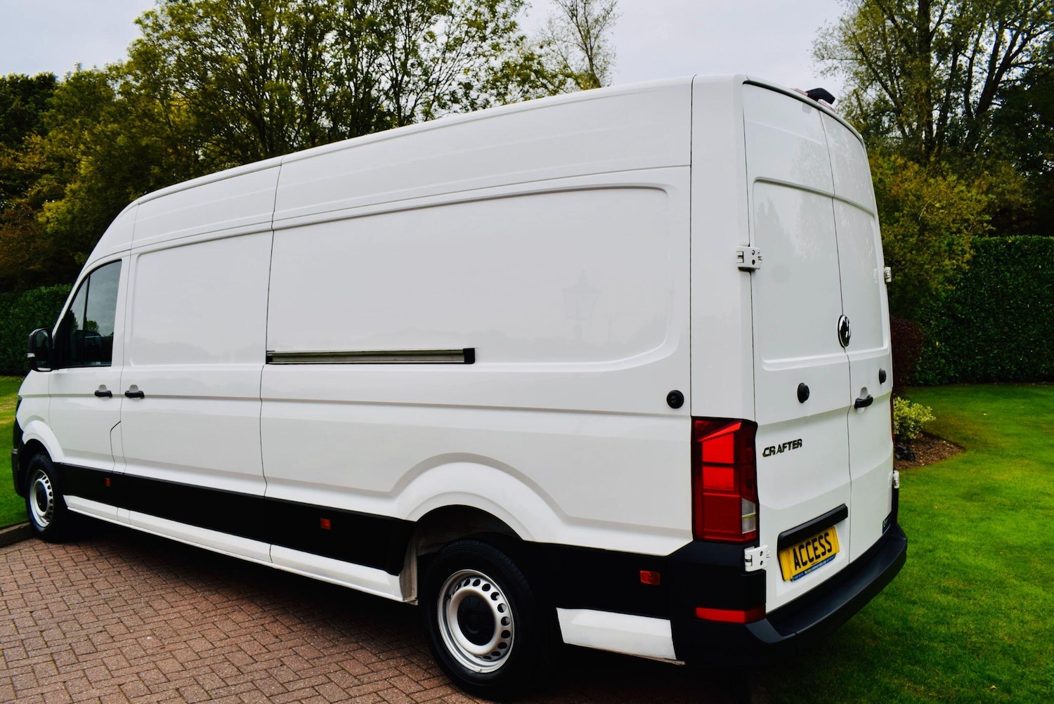 Used Volkswagen Crafter 2023 for sale - 76995213: Photo 4