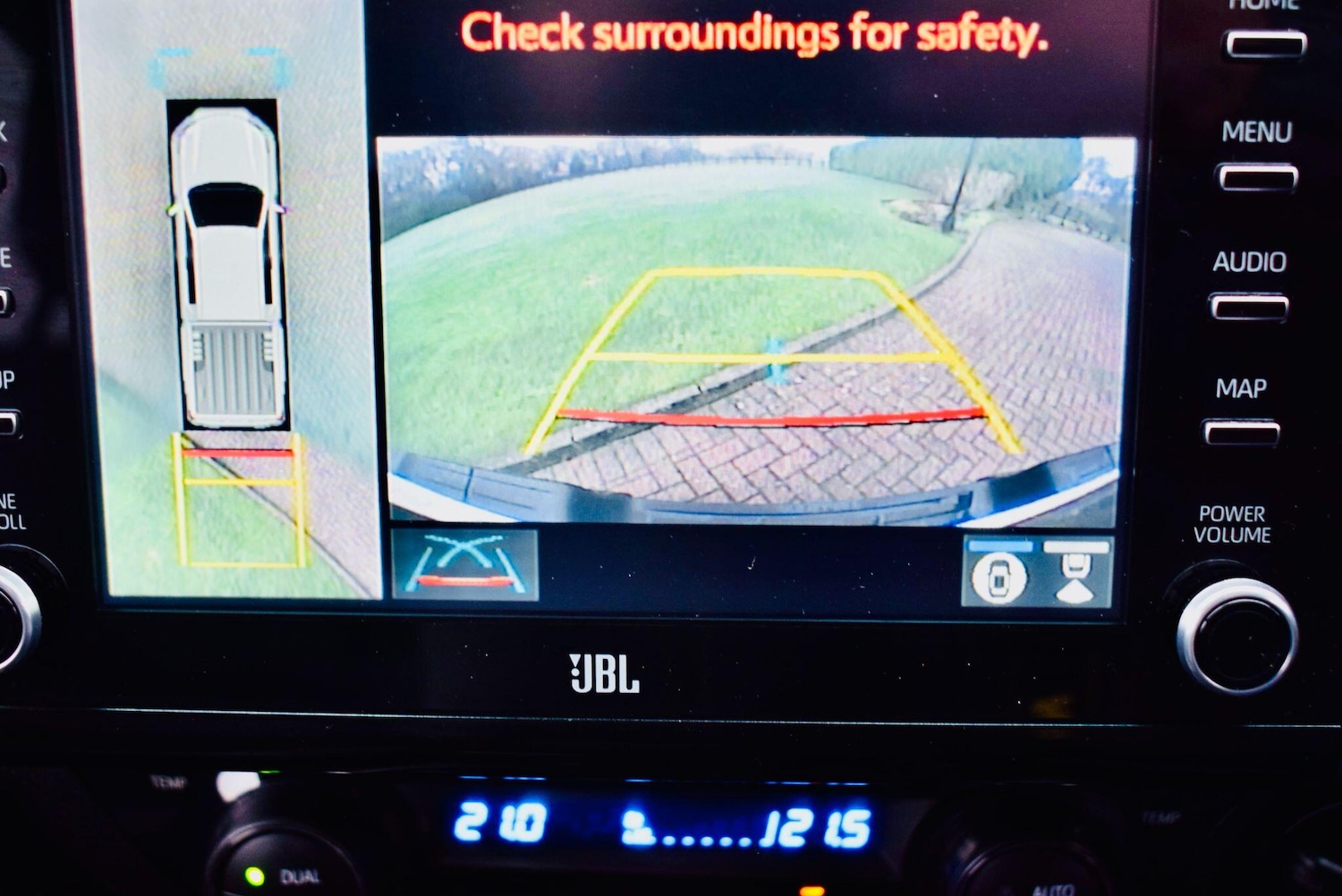 Used Toyota Hilux 2022 for sale - 76990562: Photo 17