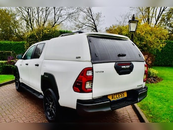 Used Toyota Hilux 2022 for sale - 76990562: Photo