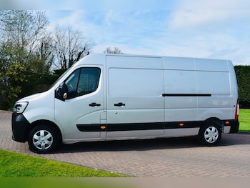 Used Renault Master 2023 for sale - 78157847: Photo