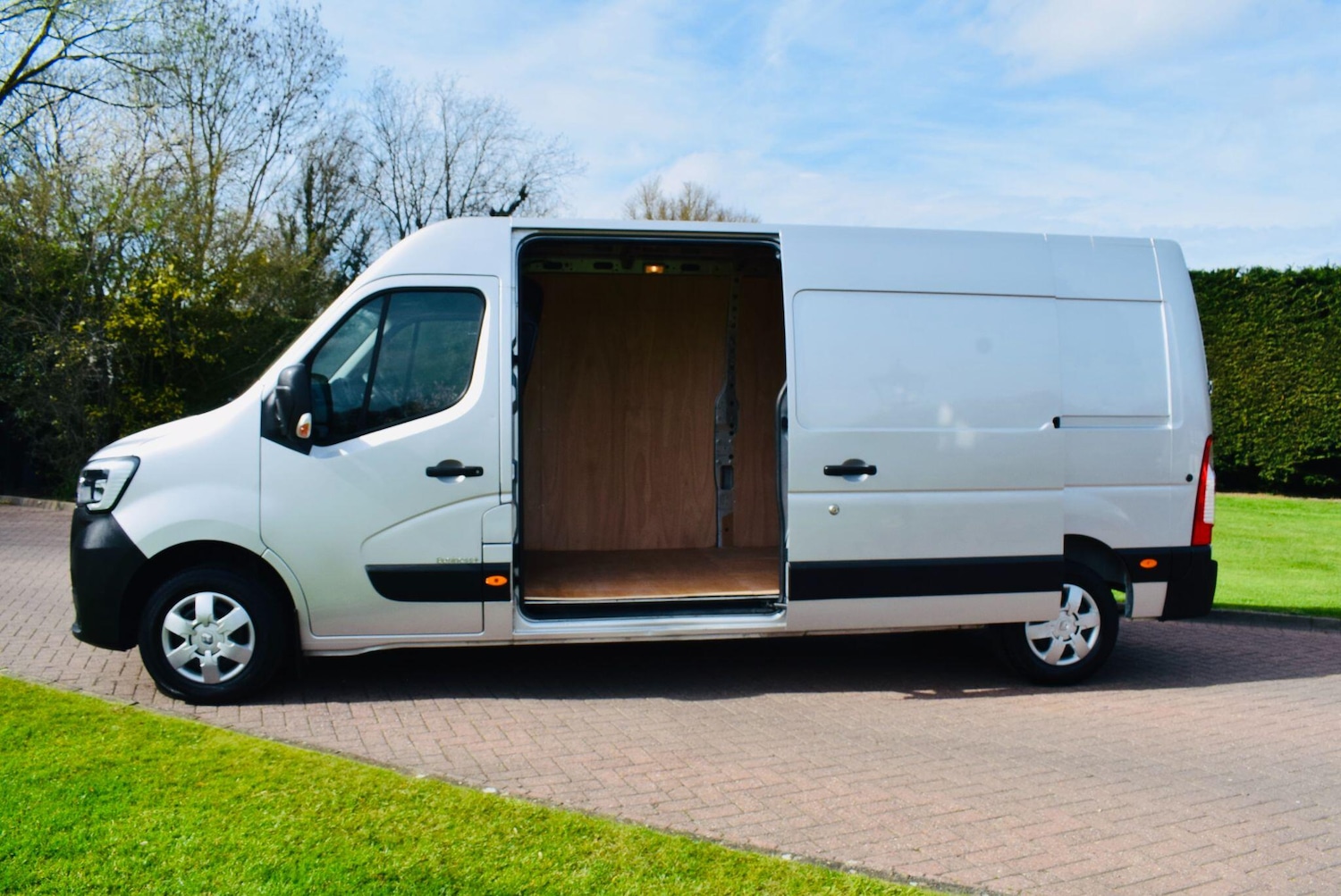 Used Renault Master 2023 for sale - 78157847: Photo 3