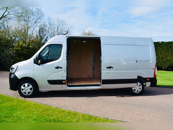 Used Renault Master 2023 for sale - 78157847: Photo