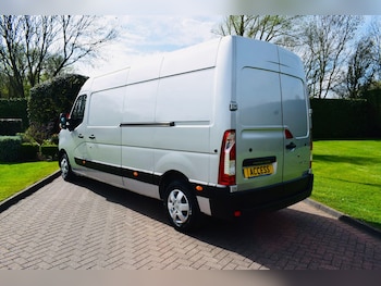 Used Renault Master 2023 for sale - 78157847: Photo