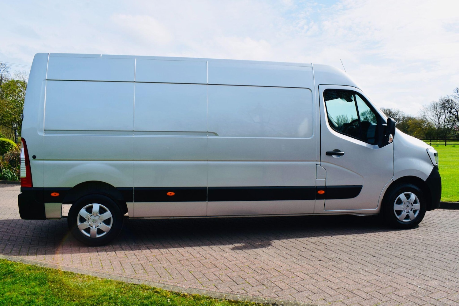 Used Renault Master 2023 for sale - 78157847: Photo 9