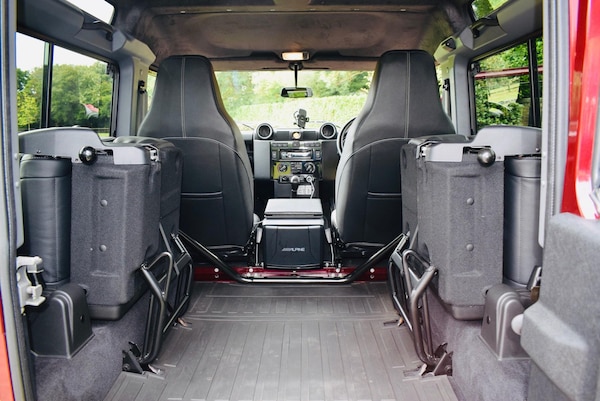 Used Land Rover Defender 90 2016 for sale - 72826708: Photo 6